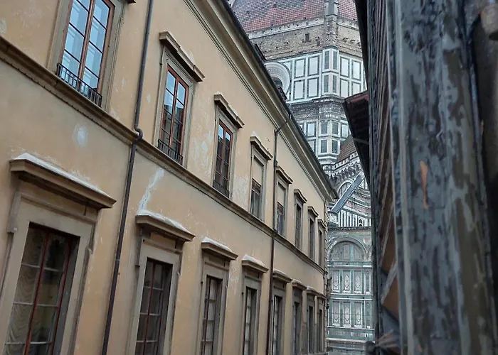 A Stone's Throw From The Duomo * Florens